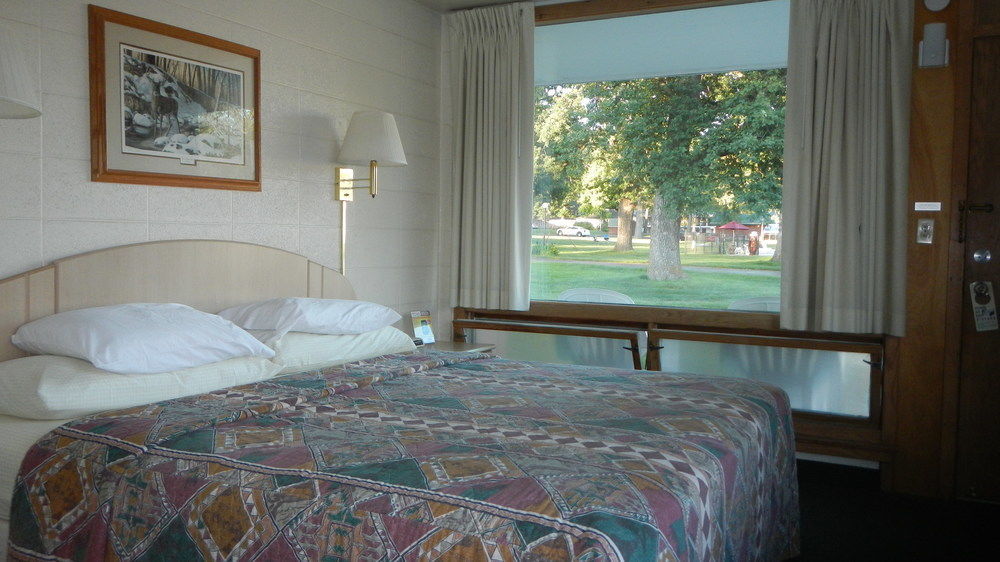 Indian Trail Motel Wisconsin Dells Exterior foto