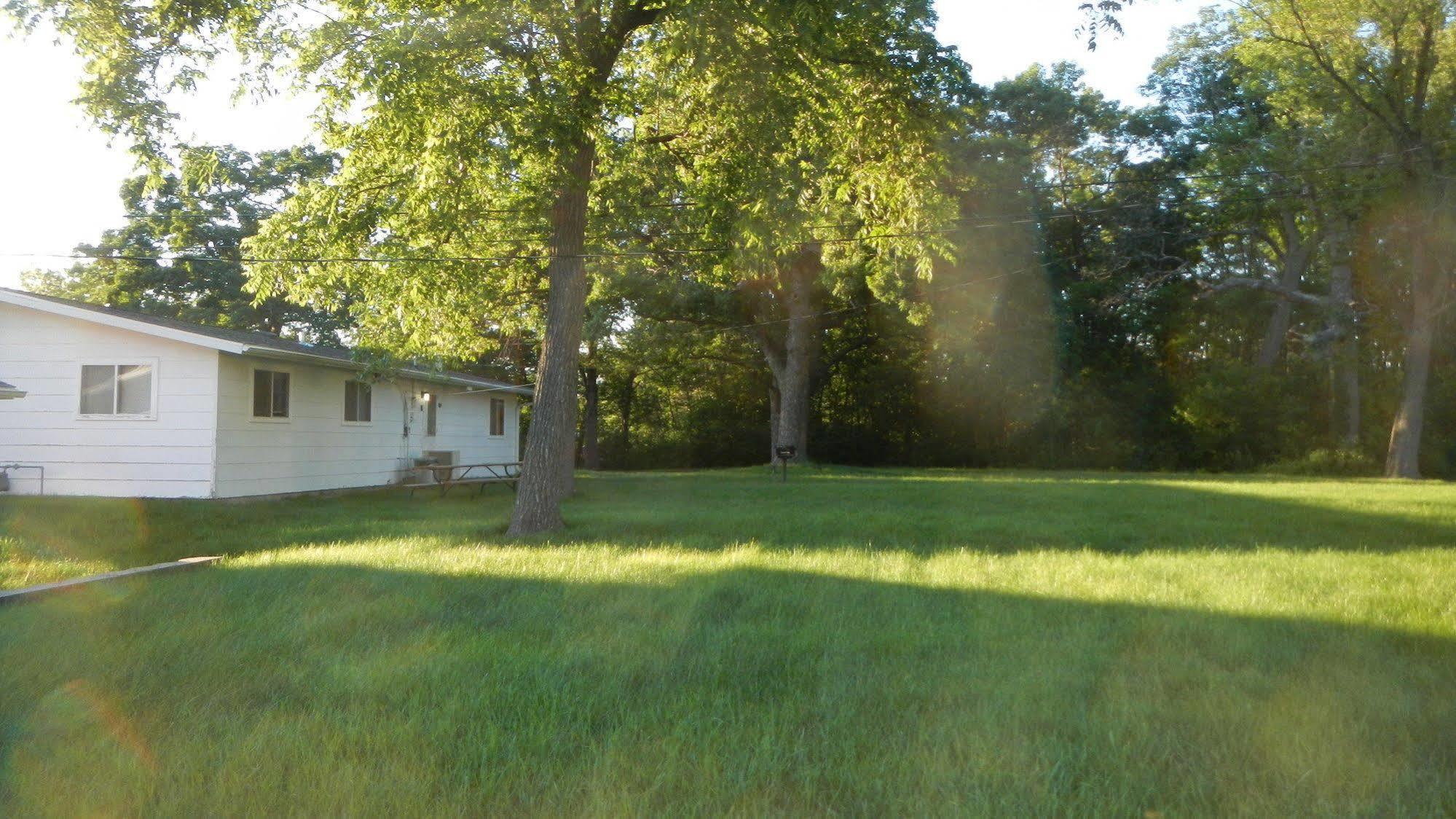 Indian Trail Motel Wisconsin Dells Exterior foto